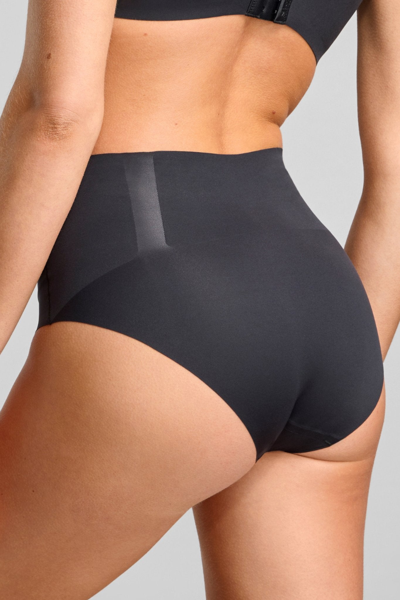 No-Show Shaping Brief - Siella - Color: Black Noir