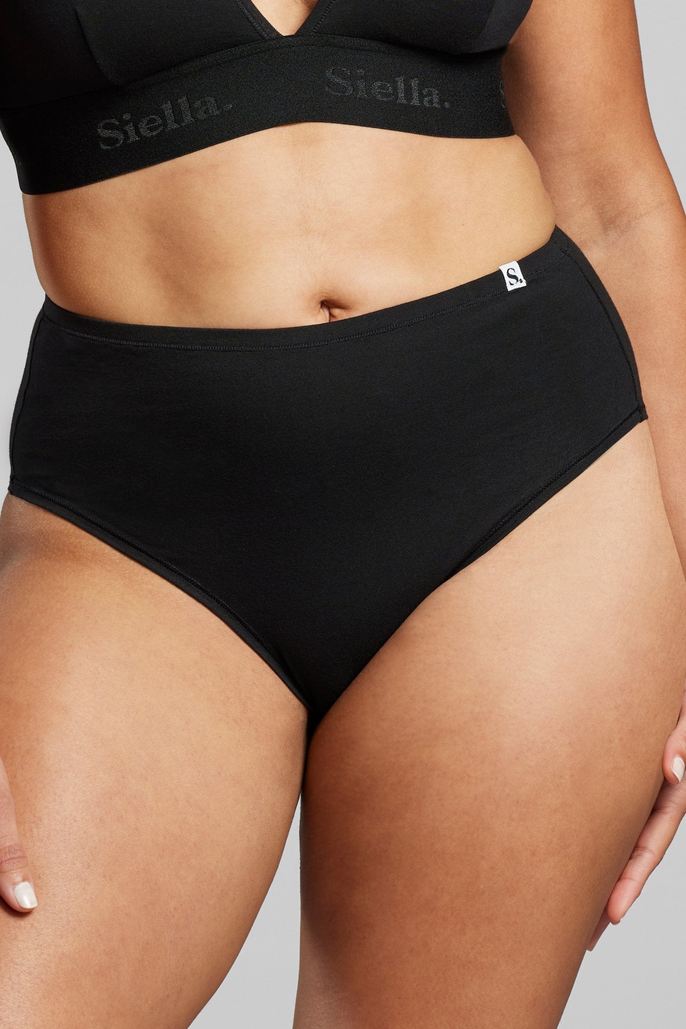 Organic Cotton High Waist Brief - Siella - Color: Black Noir