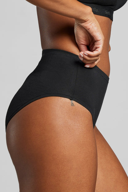 Organic Cotton High Waist Brief - Siella - Color: Black Noir