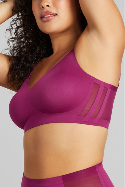 Sexy Smooth V-Neck Bra - SIELLA - Color: Plum Prune